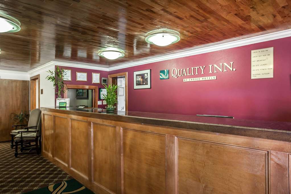 Quality Inn Olympia Near State Capital Интерьер фото