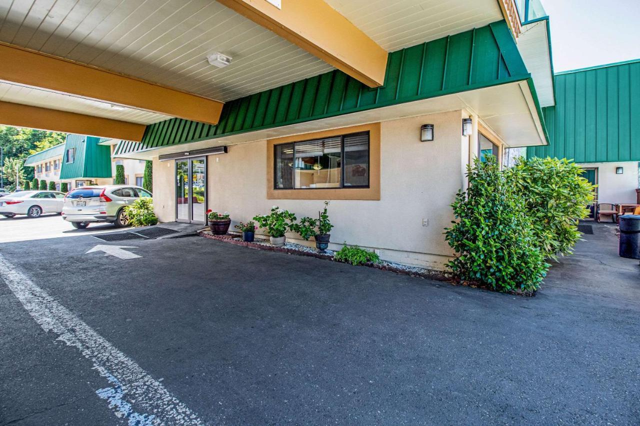 Quality Inn Olympia Near State Capital Экстерьер фото